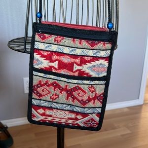 Tet cross body bag